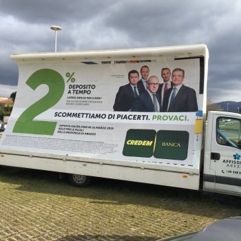camion vela Siena 6x3